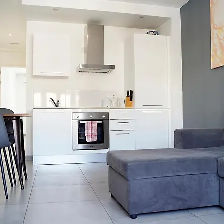 Lovely Close To The Sea Gzira